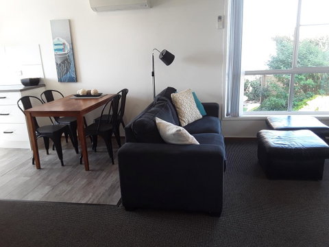 Narooma Golfers Lodge - Tourism Search 21