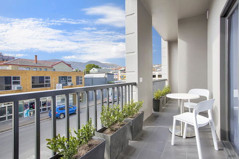CH Boutique Hotel & Apartments, Ascend Hotel Collection - Tourism Search 14