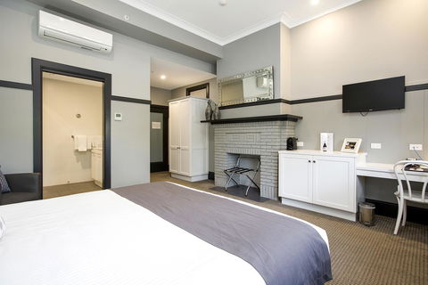 CH Boutique Hotel & Apartments, Ascend Hotel Collection - Tourism Search 21