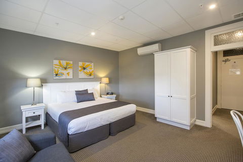 CH Boutique Hotel & Apartments, Ascend Hotel Collection - Tourism Search 17