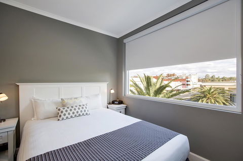 CH Boutique Hotel & Apartments, Ascend Hotel Collection - Tourism Search 26
