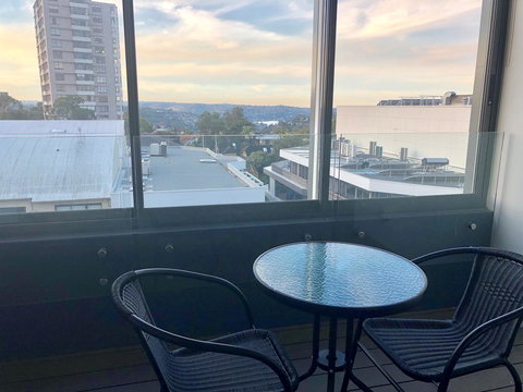 Wyndel Apartments Neutral Bay - Military - Tourism Search 2