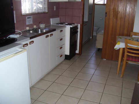 Glenwood Tourist Park & Motel - Tourism Search 22