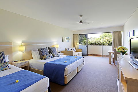 Waves Byron Bay - Tourism Search 23