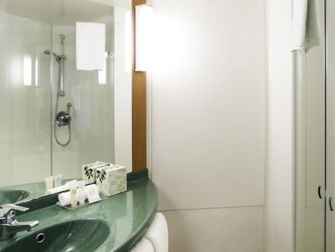 Ibis Thornleigh - Tourism Search 19