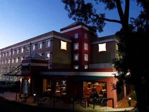 Ibis Thornleigh - Tourism Search 1