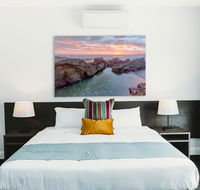 Coniston Hotel Wollongong - Tourism Search