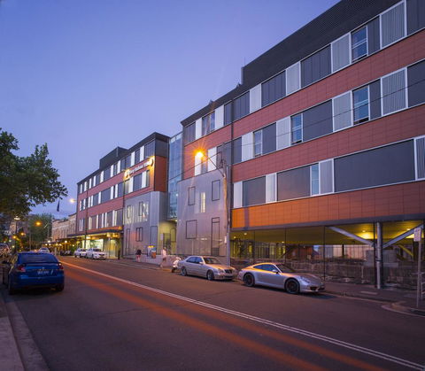 YHA Sydney Harbour - Tourism Search 8