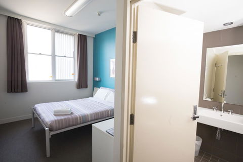 YHA Sydney Harbour - Tourism Search 5