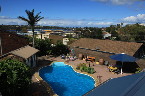 Pelican Motor Inn - Tourism Search 11