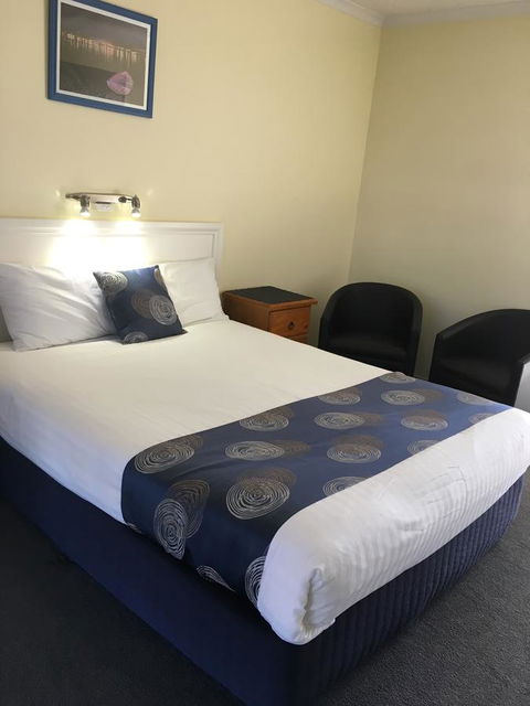 Pelican Motor Inn - Tourism Search 18