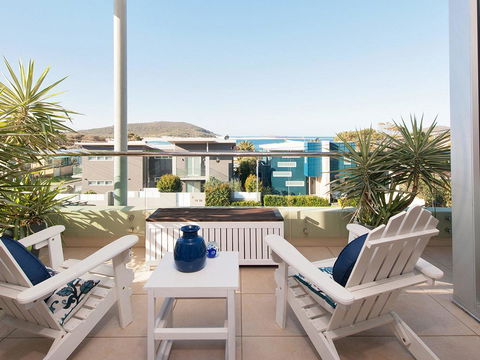Blue View @ Fingal Bay - Tourism Search 6