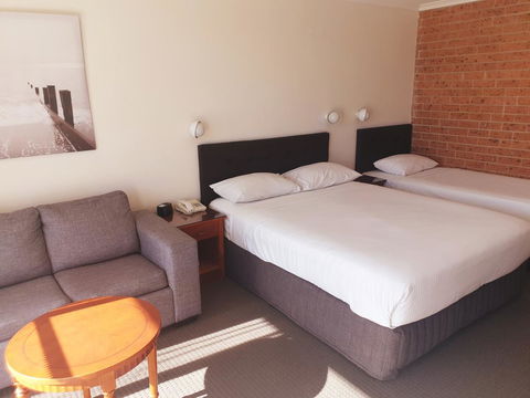 Marina Resort - Tourism Search 39