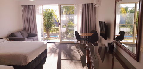 Marina Resort - Tourism Search 43