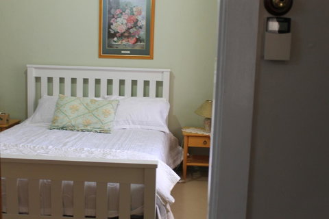 Boot Makers Cottage - Tourism Search 13