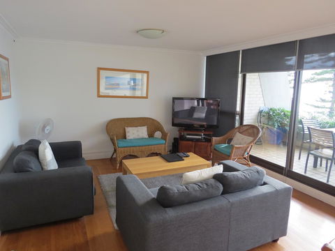 Manly Paradise Motel & Apartments - Tourism Search 25