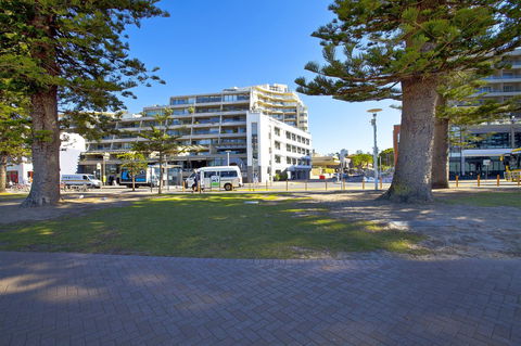 Manly Paradise Motel & Apartments - Tourism Search 20