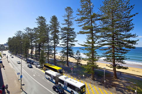 Manly Paradise Motel & Apartments - Tourism Search 21