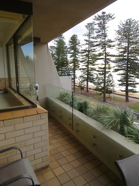 Manly Paradise Motel & Apartments - Tourism Search 40
