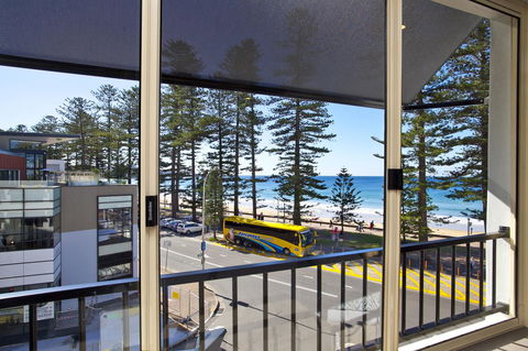 Manly Paradise Motel & Apartments - Tourism Search 4