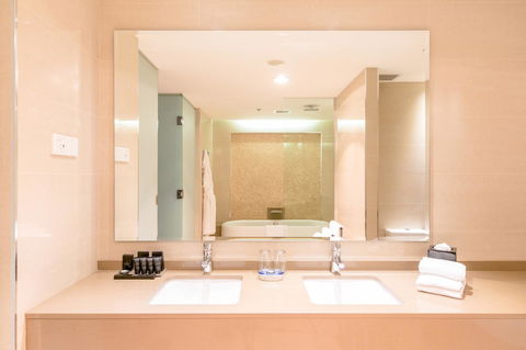 The Grace Hotel - Tourism Search 28