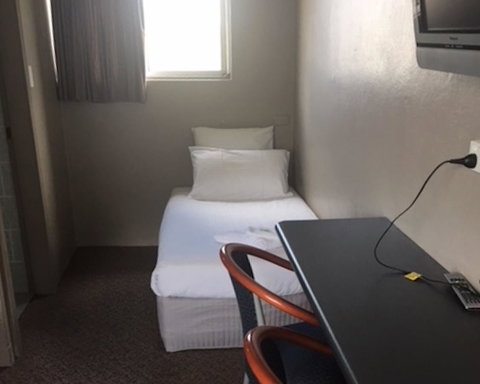 Commercial Hotel Motel Lithgow - Tourism Search 27
