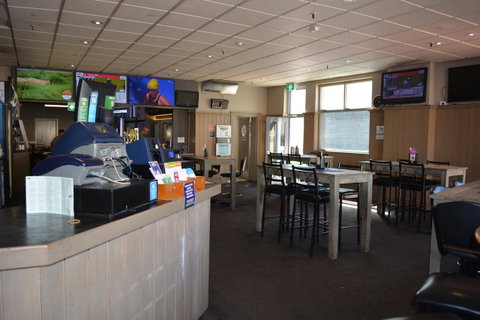 Commercial Hotel Motel Lithgow - Tourism Search 42
