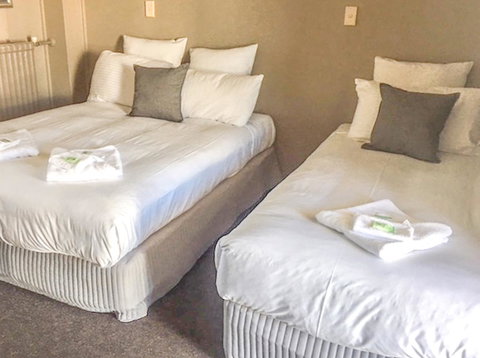 Commercial Hotel Motel Lithgow - Tourism Search 7