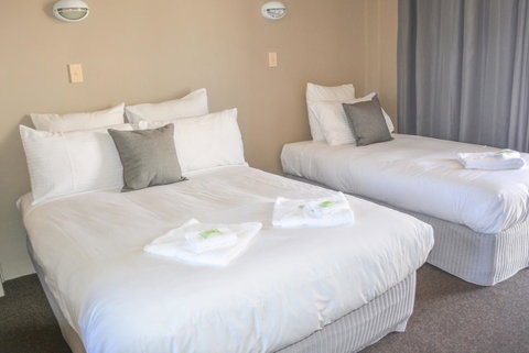 Commercial Hotel Motel Lithgow - Tourism Search 5