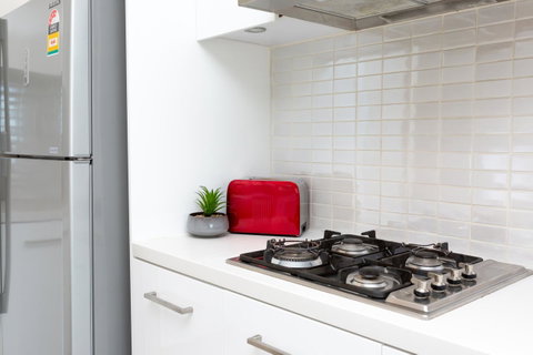 Brand New Executive Apartment - Tourism Search 7