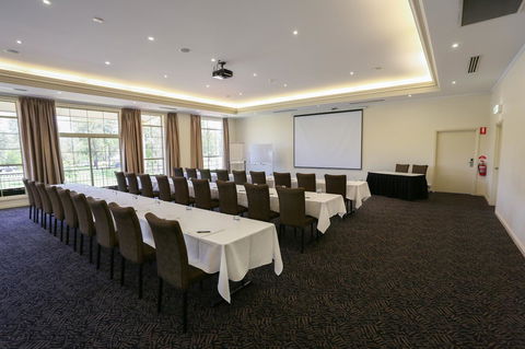 Best Western Plus Hovell Tree Inn - Tourism Search 17