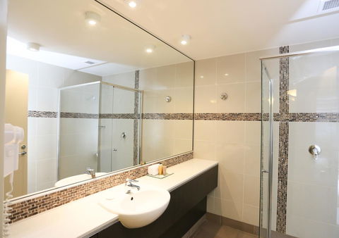 Best Western Plus Hovell Tree Inn - Tourism Search 20