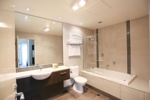 Best Western Plus Hovell Tree Inn - Tourism Search 21