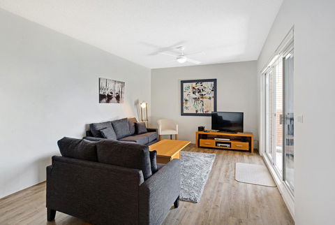 Victoria Parade, Kiah, Unit 10, 53 - Tourism Search 2