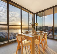 Stunning Sunset Water View 2BEDs on High Rises - Tourism Search