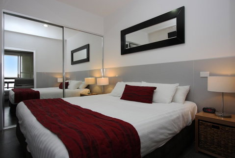Honeysuckle Executive Apartments - Tourism Search 1