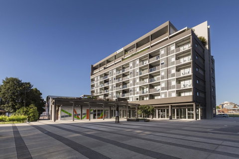 Honeysuckle Executive Apartments - Tourism Search 30