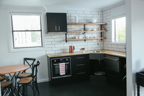 99 Hill Street Apartments - Tourism Search 22