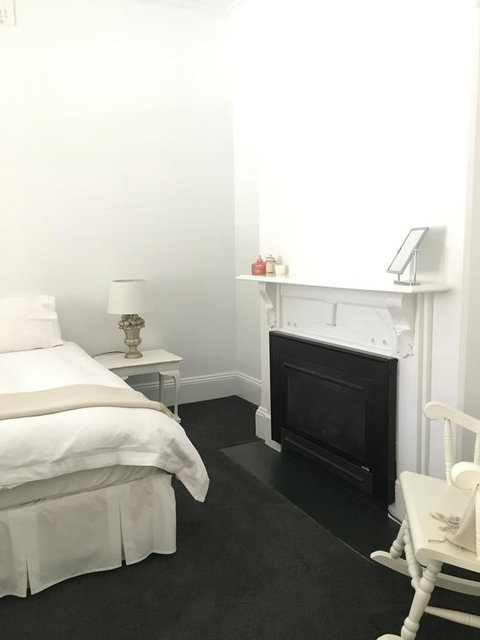 99 Hill Street Apartments - Tourism Search 3