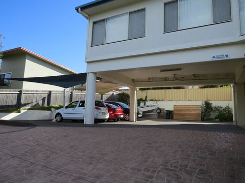 BlueWater Apartments - Tourism Search 18