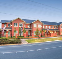 Bolton on the Park - Tourism Search