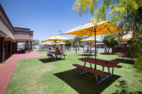 Boomerang Hotel - Tourism Search 7