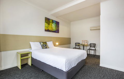 Boomerang Hotel - Tourism Search 15