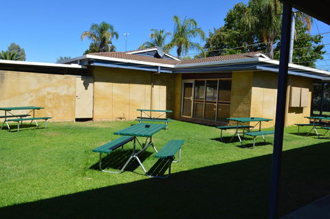 Brolga Hotel Motel - Coleambally - Tourism Search 18