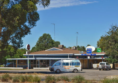 Brolga Hotel Motel - Coleambally - Tourism Search 29
