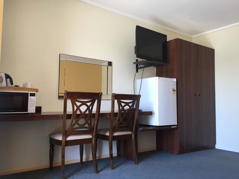 Deniliquin Motel - Tourism Search 6