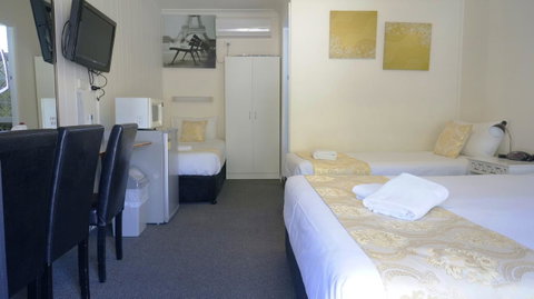 Highway Motor Inn Taree - Tourism Search 2