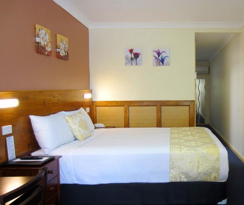 Highway Motor Inn Taree - Tourism Search 0