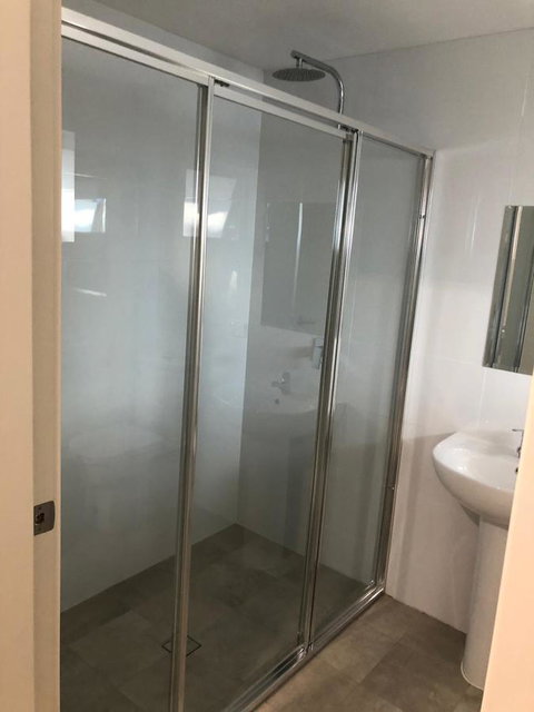 Carlton Suites - Tourism Search 34