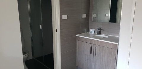 Carlton Suites - Tourism Search 7